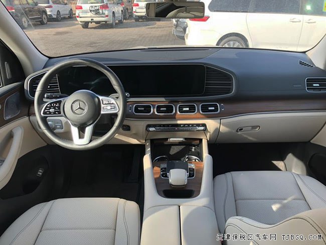 平行进口车20款奔驰GLE450加规版 豪华包/21轮现车77万