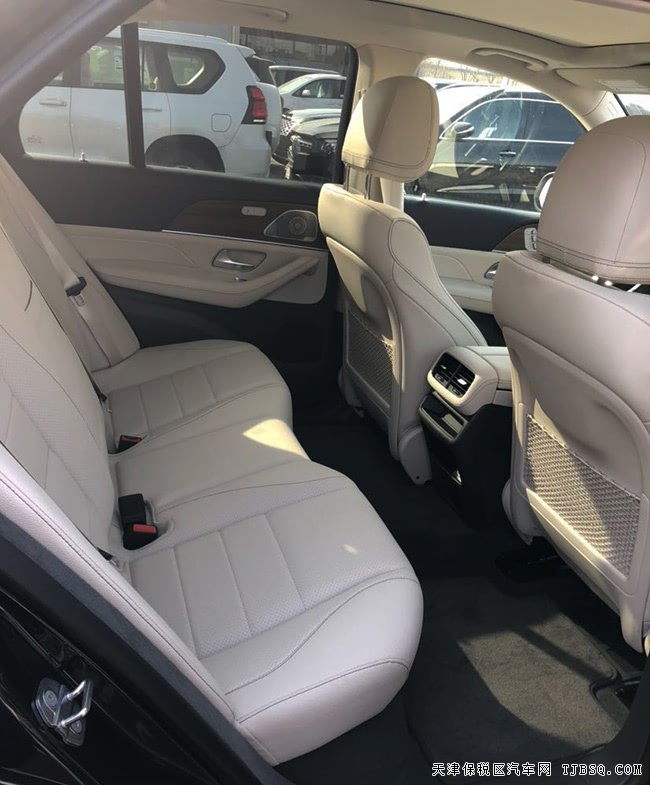 平行进口车20款奔驰GLE450加规版 豪华包/21轮现车77万