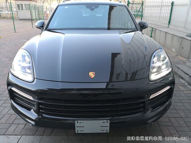 19款保时捷卡宴2.9T加规版 22轮/底升/豪华包现车118万