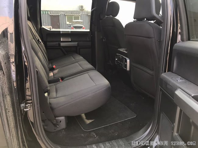 平行进口19款福特F150加规版 双天窗/302A包现车38.5万
