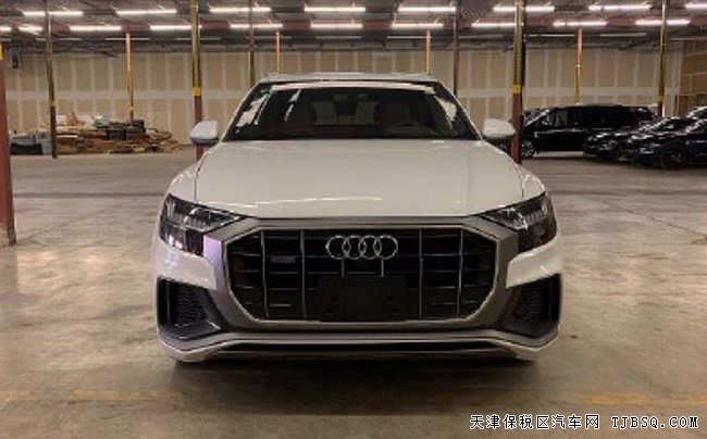 19款奥迪Q7/Q8加规版 20轮/手写板/全景天窗现车62.5万