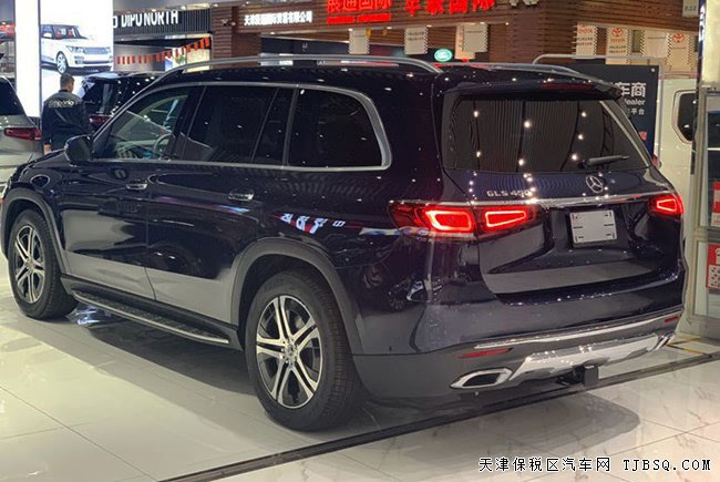 2020款奔驰GLS450美规版 小窗/6座/20轮/金属漆现车95万