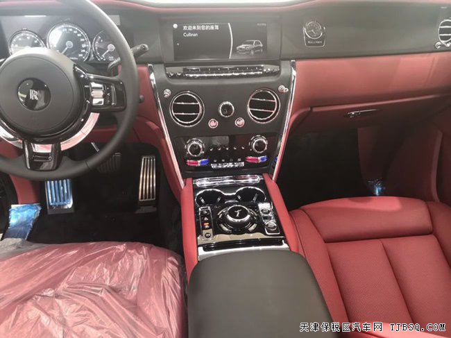 19款劳斯莱斯库里南6.6T中规版 22轮/4座/全景现车668万