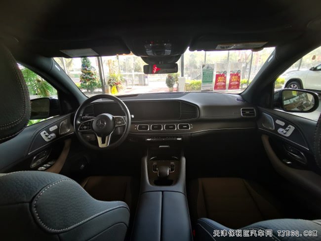 2020款奔驰GLE450加规版 七座/21轮/科技包现车86.5万