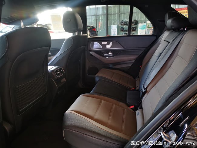 2020款奔驰GLE450加规版 七座/21轮/科技包现车86.5万