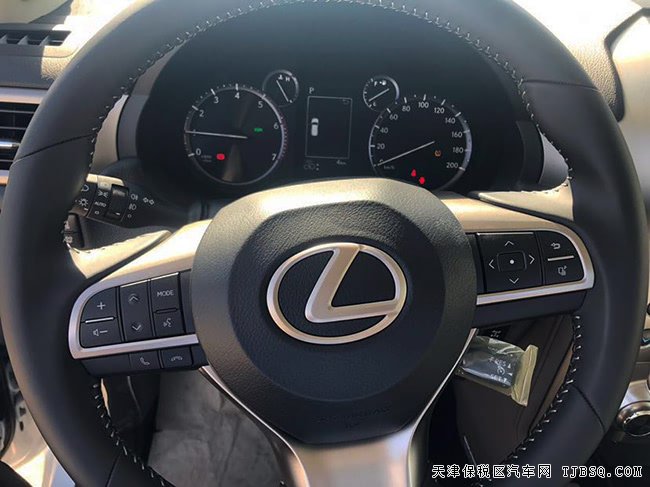 20���׿���˹GX460�ж��� 12����/18��/�����ֳ�90.8��