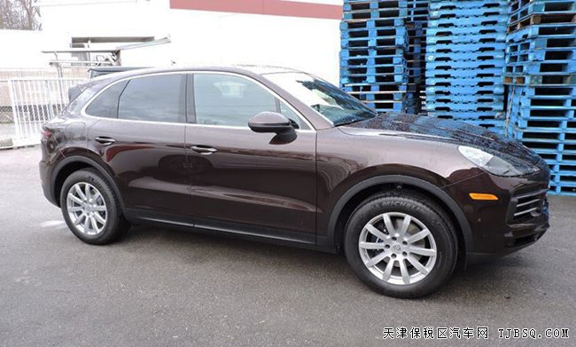 20款保时捷卡宴3.0T加规版 19S轮/金属漆/全景现车89万