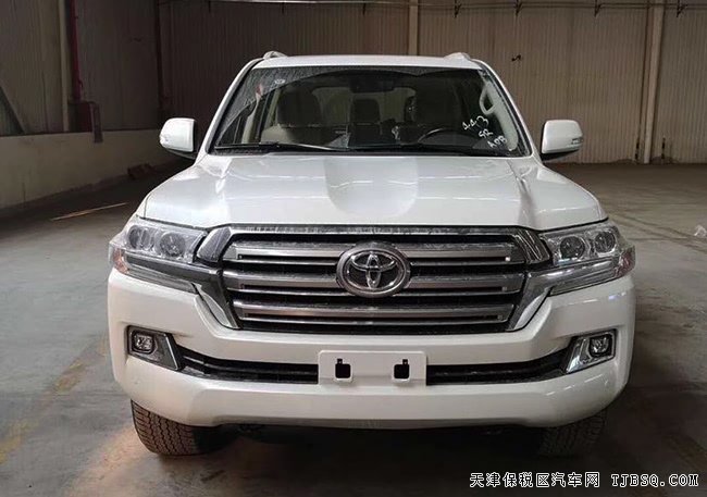 2019款丰田酷路泽4000中东版 天窗/18轮/遥启现车64.8万