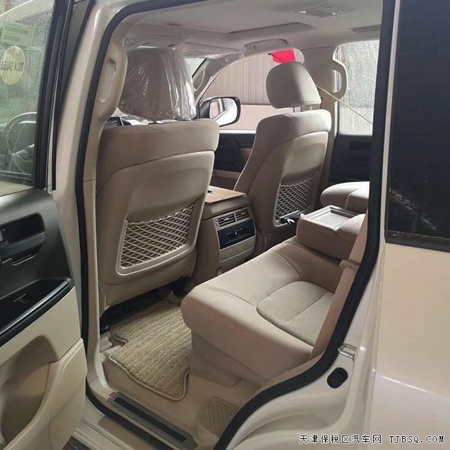 2019款丰田酷路泽4000中东版 天窗/18轮/遥启现车64.8万