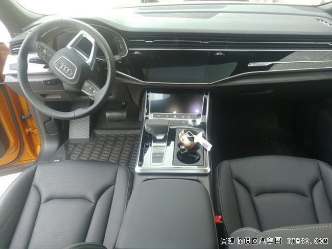 2019款奥迪Q8加规版 S-line包/21轮/环影/全景现车73万