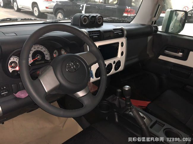 20款丰田FJ酷路泽4.0L中东版 双油/气泵/17轮现车44万