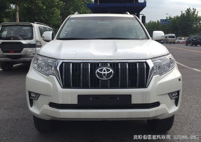 2019款丰田霸道3000中东版 17轮/7座/天窗现车57万优购