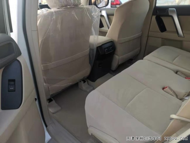 2020款丰田普拉多4000中东版 18轮/后挂备胎现车55.5万