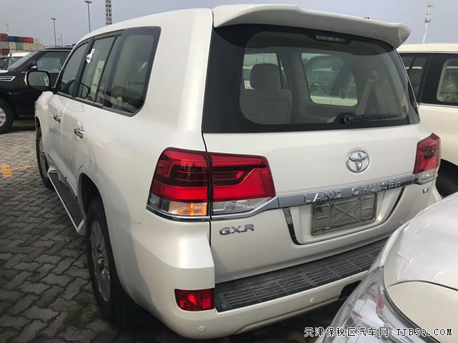 2019款丰田酷路泽4500中东版 18轮/7座/金属漆现车101万