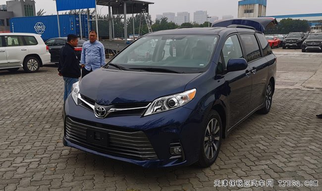 2020款丰田塞纳两驱XLE版 18轮/天窗/真皮座椅现车42万