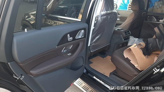 2020款奔驰GLS450美规版 全景天窗/6座/20轮现车94.8万