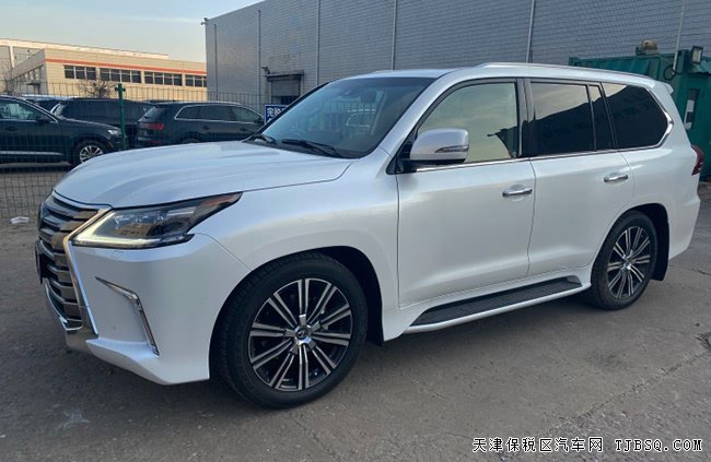 19���׿���˹LX570�ӹ�� ƽ�н��ڶ�����ֳ�144���Ź�