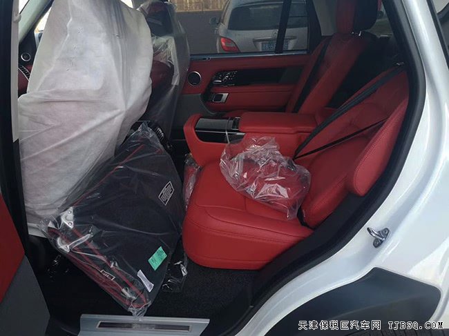 20款路虎揽胜3.0T创世加长版 300PB座椅/停辅现车144万