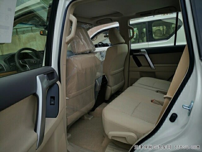 20款丰田霸道4000中东版 18轮/9气囊/天窗现车63万钜惠