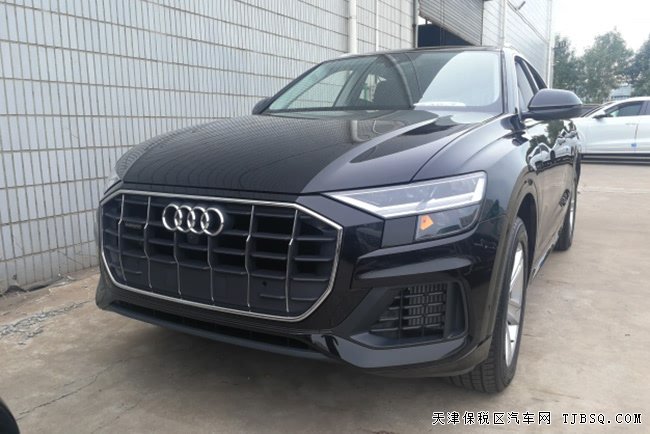 平行进口车19款奥迪Q8加规版 21轮/Sline/环影现车70万
