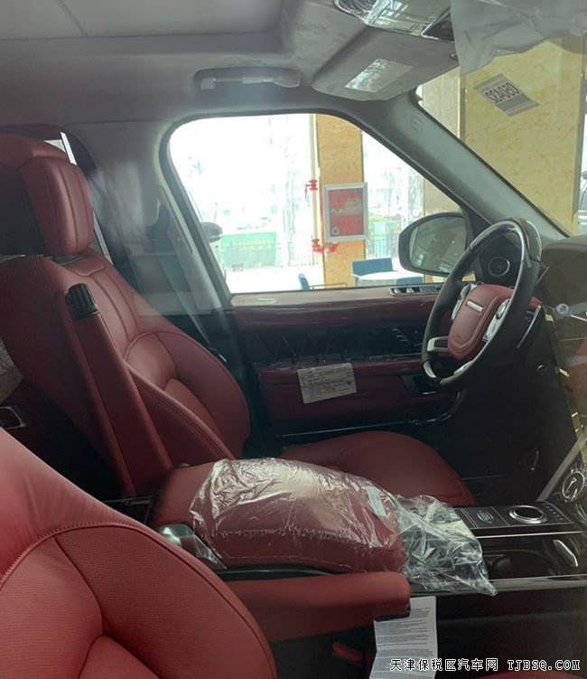 20款路虎揽胜3.0T柴油创世加长版 21轮/300PB现车144万