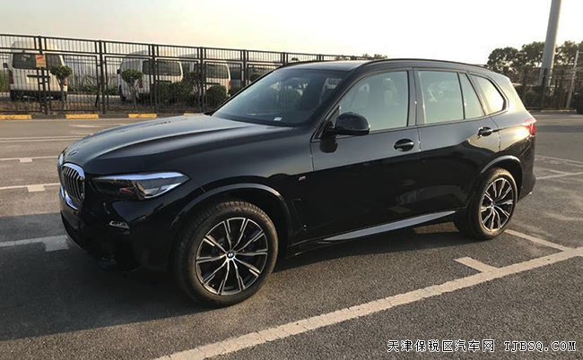 2020款宝马X5墨西哥版 金属漆/M运动包/全景现车72.5万