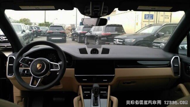20款保时捷卡宴3.0T美规版 19轮/金属漆/全景现车89.8万