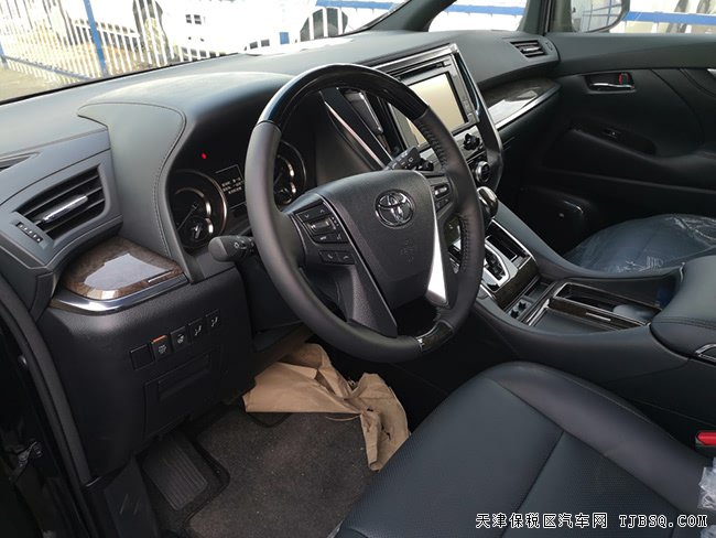 2019款丰田埃尔法3.5L尊贵版 双天窗/航空座椅现车102万