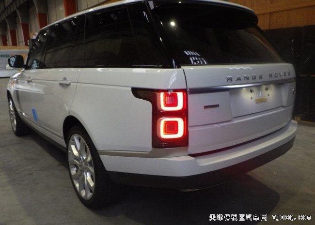 20款路虎揽胜3.0T柴油创世加长版 22轮/300PD现车146万