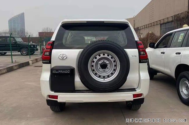 2020款丰田霸道3000中东版 17轮/7座手续/后挂现车52万