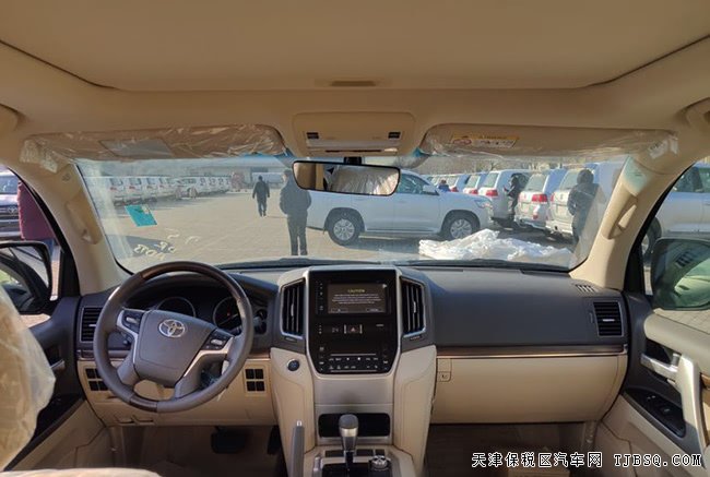 20款丰田酷路泽5700中东版 12气囊/遥启/天窗现车99万