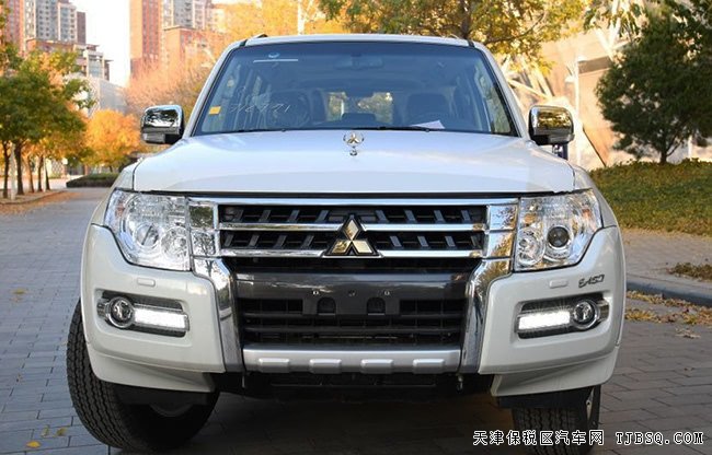 平行进口19款三菱帕杰罗V97中东版 18轮/双差现车30.3万