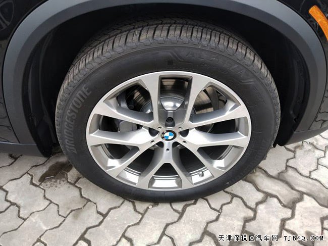 2019款宝马X5加规版 20轮/全景天窗/大豪华包现车75万