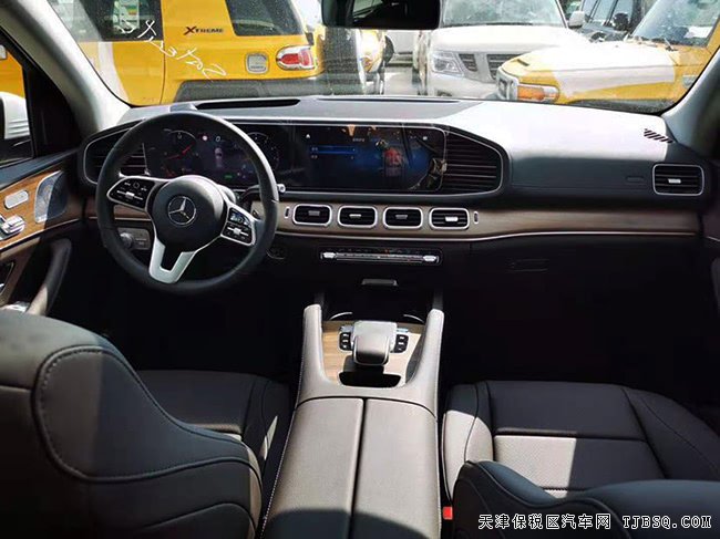 2020款奔驰GLE450墨西哥版 20轮/柏林/全景天窗现车75万