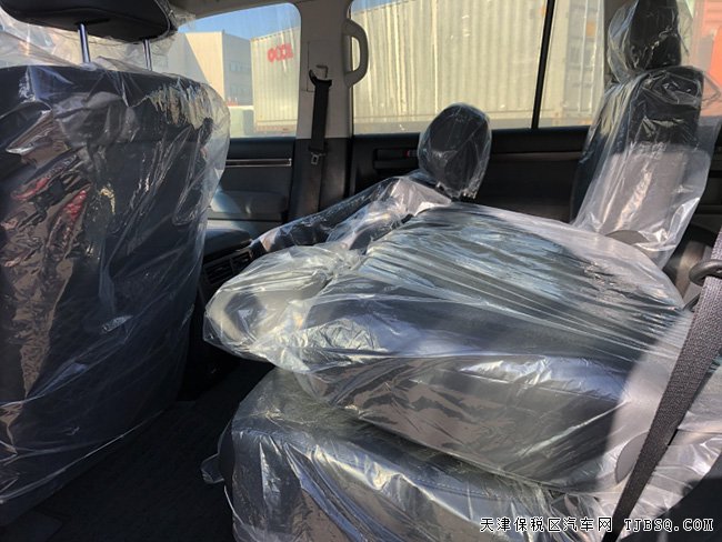 2019款丰田酷路泽4500中东版 8气囊/天窗/18轮现车102万