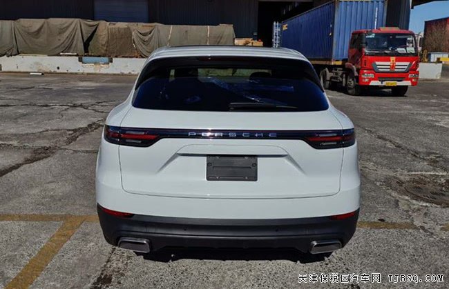 2020款保时捷卡宴3.0T加拿大版 20轮/环影/双拼现车93万