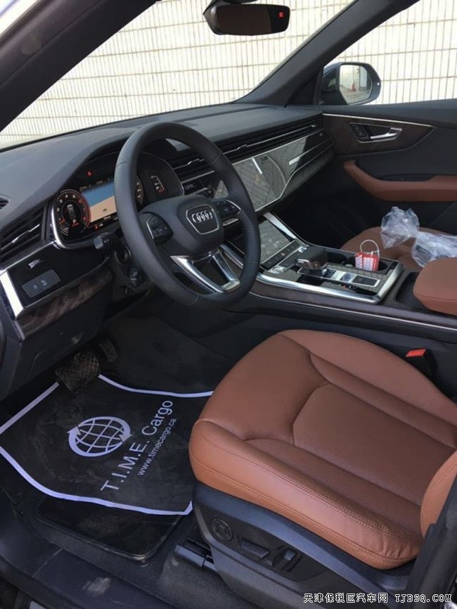 平行进口19款奥迪Q8加规版 22轮/S-line运动包现车74万