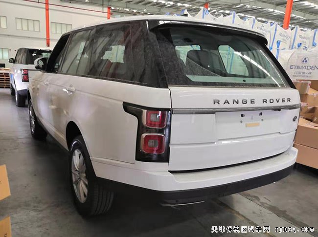 2020款路虎揽胜3.0T行政版 天津港现车超值热卖