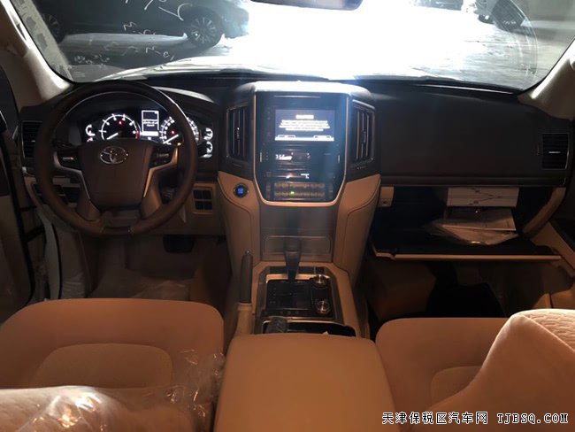 2020款丰田酷路泽5700中东版 全尺寸越野优惠促
