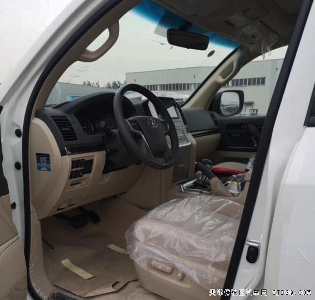 2019款丰田酷路泽4000中东版 18轮/气泵/天窗现车63万