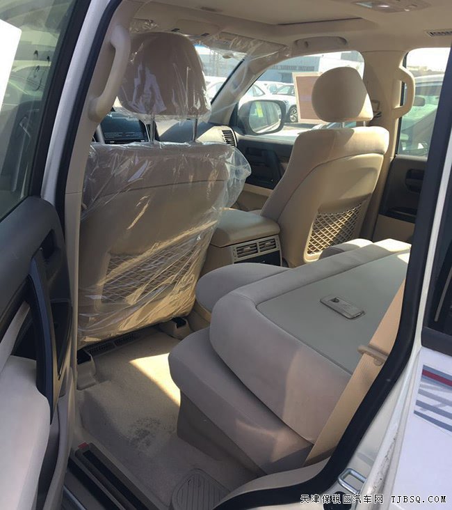 2019款丰田酷路泽4600中东版 遥启/18轮/8气囊现车86万