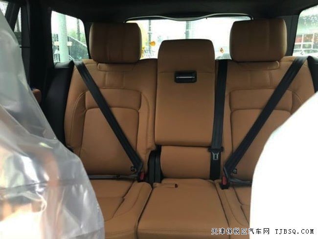 2020款路虎揽胜3.0T柴油创世加长版 港口现车135万钜惠