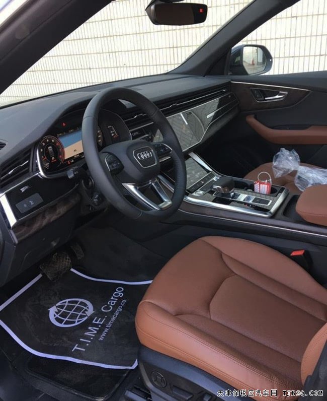 平行进口19款奥迪Q8加规版 环影/22轮/S-line包现车77万