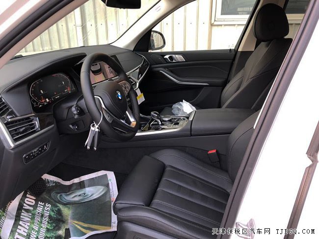 2019款宝马X7美规版 21熏黑轮/环影/六座现车82万钜惠
