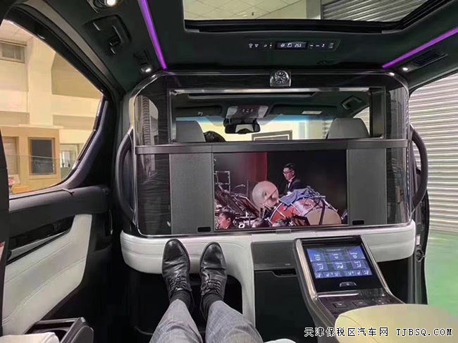 2020款雷克萨斯LM300混动版 四座版/七座版现车175万起