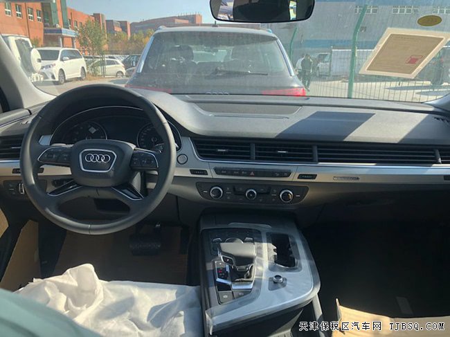 平行进口19款奥迪Q7欧规版 18轮/氙灯/全景现车52.5万