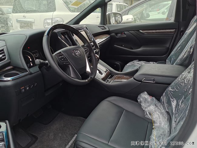 19款丰田埃尔法3.5L尊贵版 18轮/双天窗现车101万钜惠