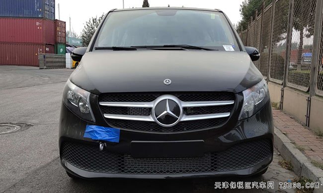 2020款奔驰V250中东版 17轮/实心标志/前包围现车43.5万
