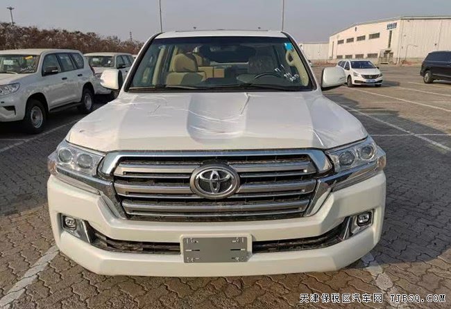20款丰田酷路泽5700中东版 12气囊/18轮/天窗现车97.5万