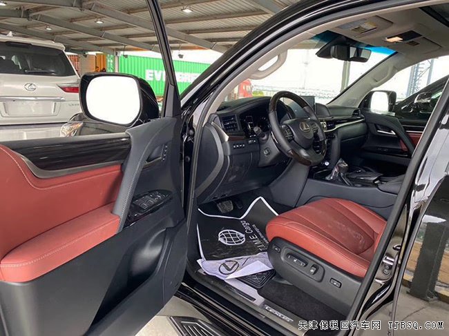 2020款雷克萨斯LX570加规版 豪华SUV现车优惠促销